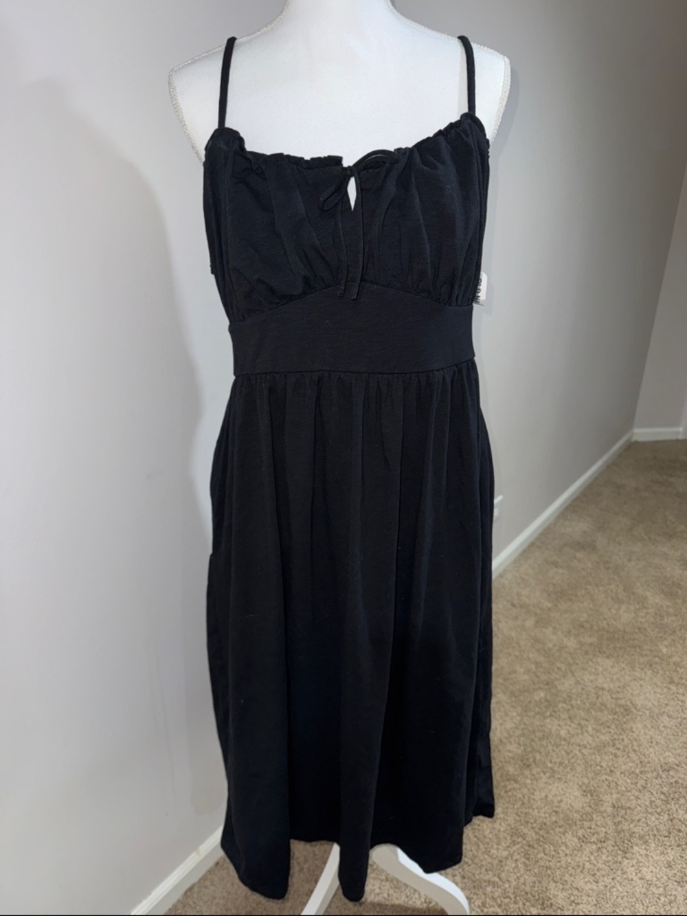 Old Navy Black Spaghetti Strap Maxi Dress